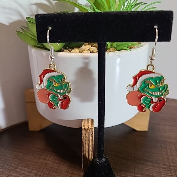 Handmade Cartoon Character Dangle Drop Earrings NEW Ladies Casual‎ Party Event - Picture 2 of 5